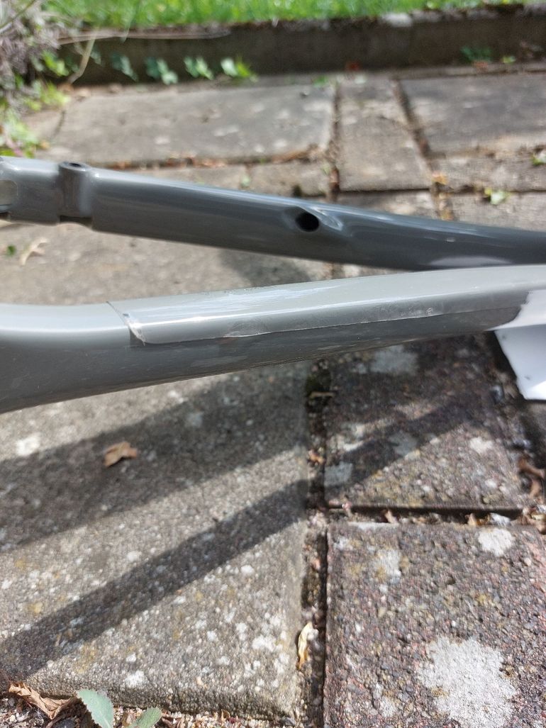 Used Canyon Ultimate CF SL 8 Disc Aero 2022 Frameset 2022 Road & Gravel, Light Gray — image 9 of 15