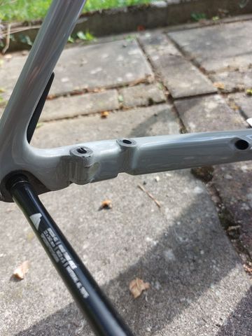 Used Canyon Ultimate CF SL 8 Disc Aero 2022 Frameset 2022 Road & Gravel, Light Gray — image 8 of 15