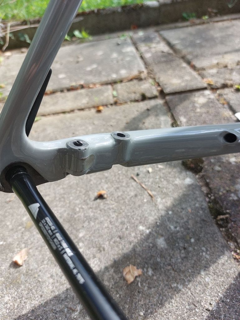 Used Canyon Ultimate CF SL 8 Disc Aero 2022 Frameset 2022 Road & Gravel, Light Gray — image 8 of 15