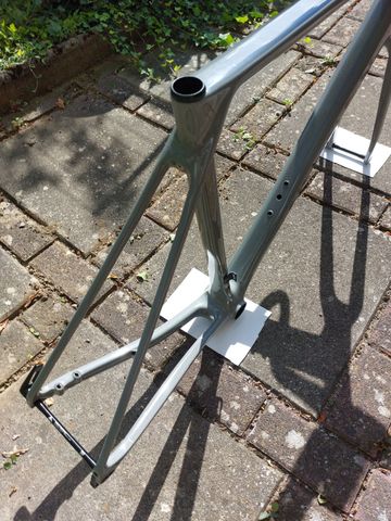 Used Canyon Ultimate CF SL 8 Disc Aero 2022 Frameset 2022 Road & Gravel, Light Gray — image 2 of 15