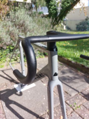 Used Canyon Ultimate CF SL 8 Disc Aero 2022 Frameset 2022 Road & Gravel, Light Gray — image 5 of 15
