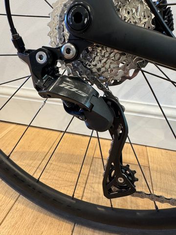 Used Trek Madone SL 5 Gen 8 2025 Frameset 2025 Road & Gravel, Black — image 7 of 7