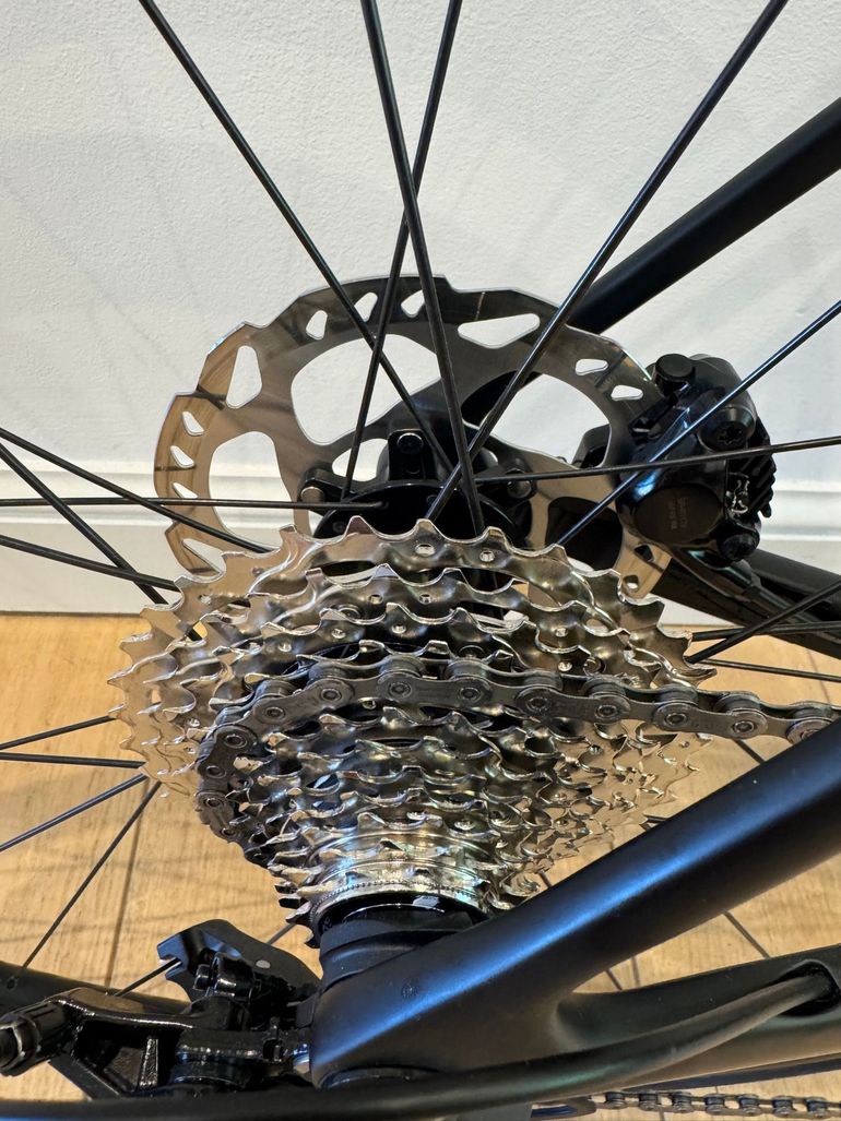 Used Trek Madone SL 5 Gen 8 2025 Frameset 2025 Road & Gravel, Black — image 5 of 7