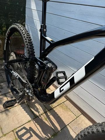 Used GT Force Shimano Deore 2022 Mountainbike, Black, 29 — image 2 of 6