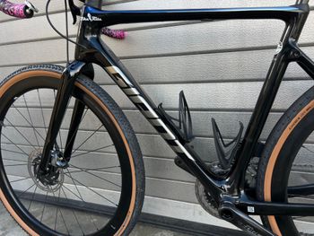 Used Giant TCX, Advanced Pro 0 2022 2022 Road & Gravel, Black — image 2 of 10