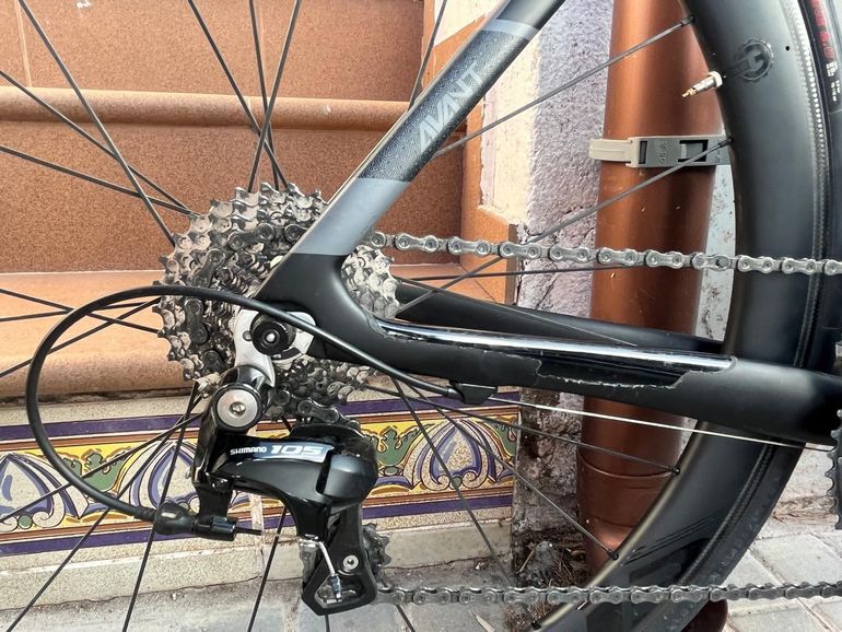 Used Orbea M30 2015 Road & Gravel, Black — image 3 of 9