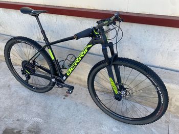 Used Berria 3.3 2018 Mountainbike, Black, 29 — image 12 of 13
