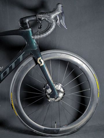 Used Scott Foil 10 2020 2020 Road & Gravel, Green — image 8 of 19