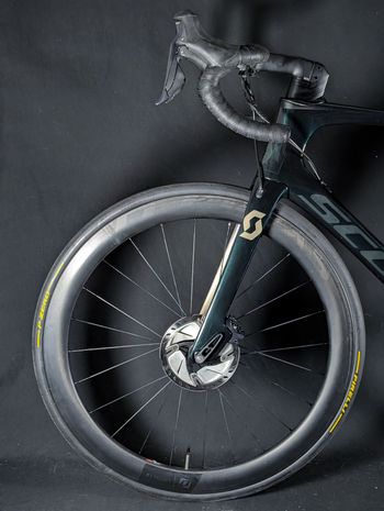 Used Scott Foil 10 2020 2020 Road & Gravel, Green — image 7 of 19