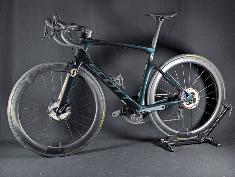 Used Scott Foil 10 2020 2020 Road & Gravel, Green — image 4 of 19