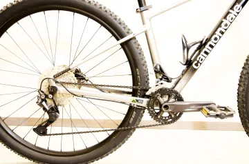 Used Cannondale Trail SL 4 2022 2022 Mountainbike, Black, 29 — image 2 of 3