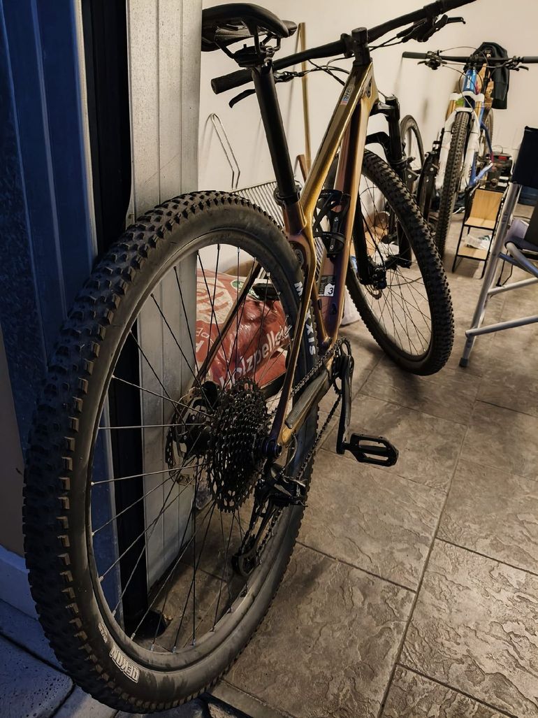 Used Scott Contessa Scale 920 2022 2022 Mountainbike, Purple, 29 — image 3 of 10
