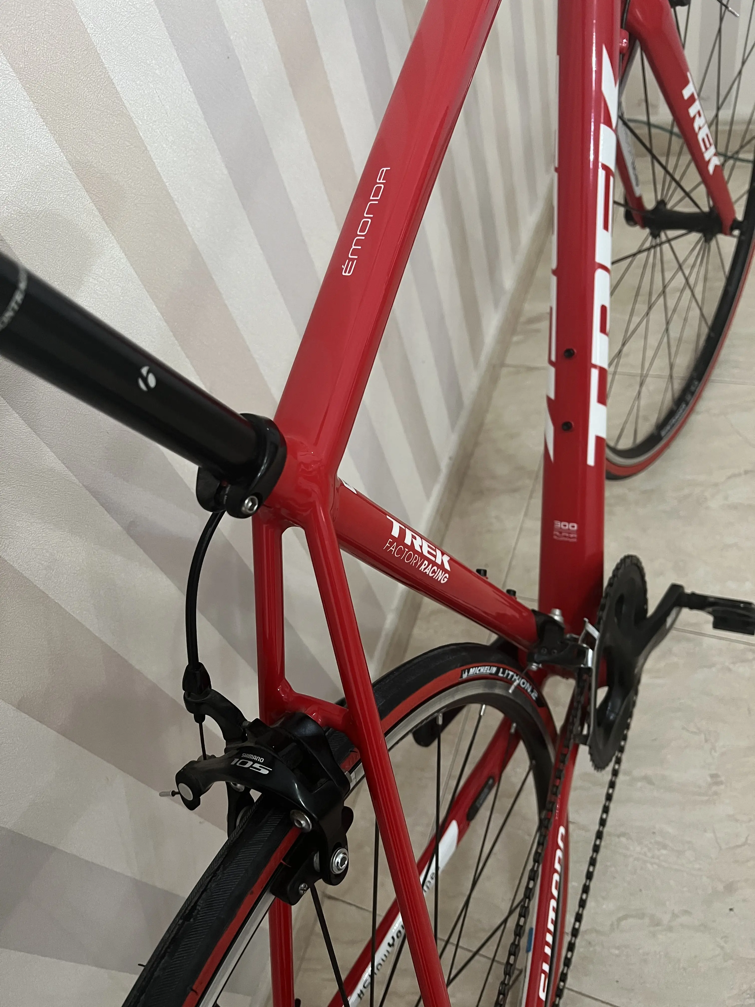 Trek monda ALR 5 used in L buycycle