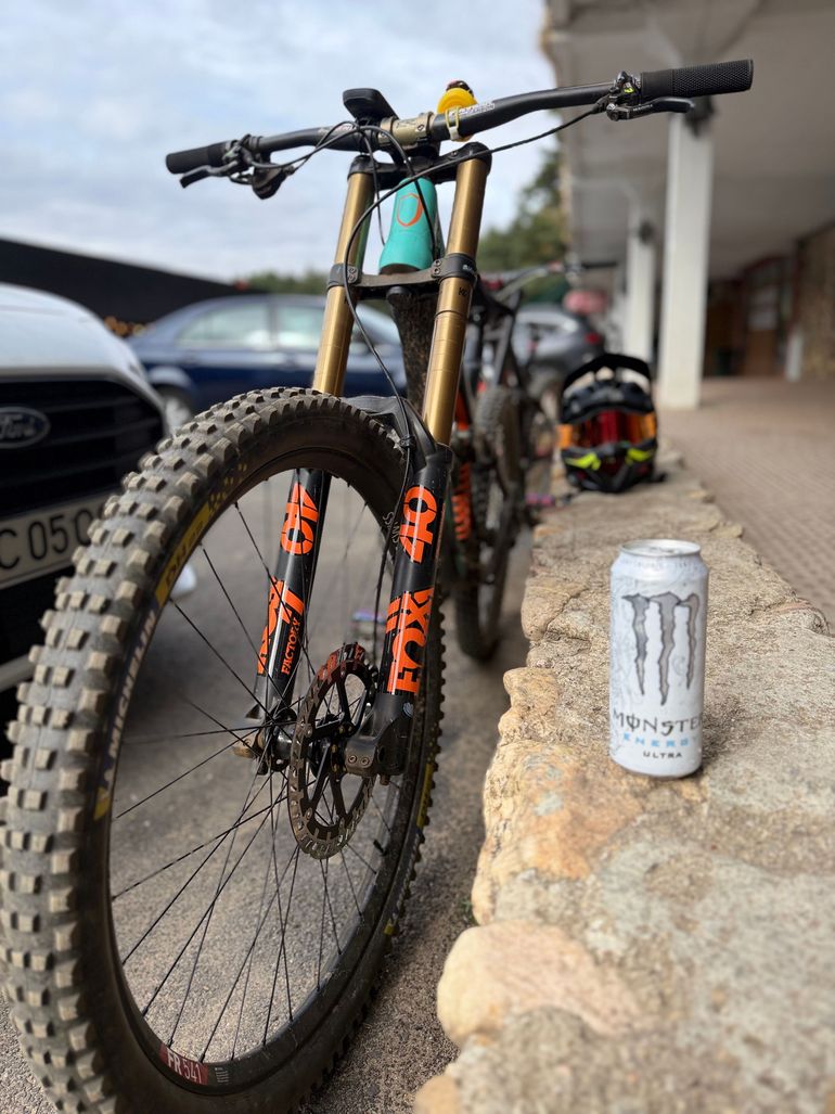 Used Norco Aurum C7.1 2017 2017 Mountainbike, Blue, 27.5 — image 5 of 9