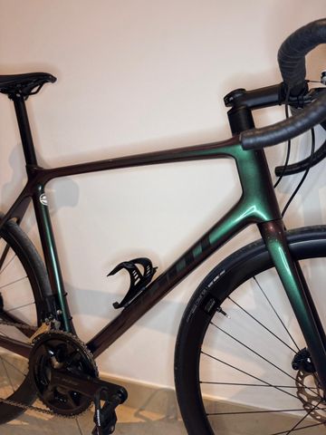 Used Giant Tcr Shimano 105 2024 Road & Gravel, Purple — image 2 of 8