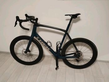 Used Trek Domane SL6 Gen 3 ETap Leeze Quarq Powermeter SKS LRS 2022 Road & Gravel