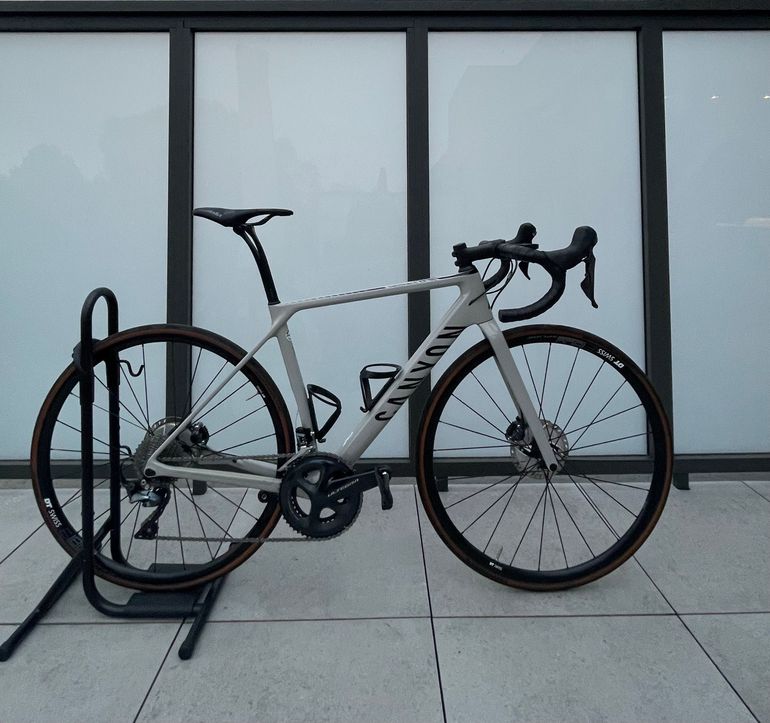 Used Canyon Endurace CF SL 8 Disc 2021 2021 Road & Gravel, Light Gray — image 2 of 9