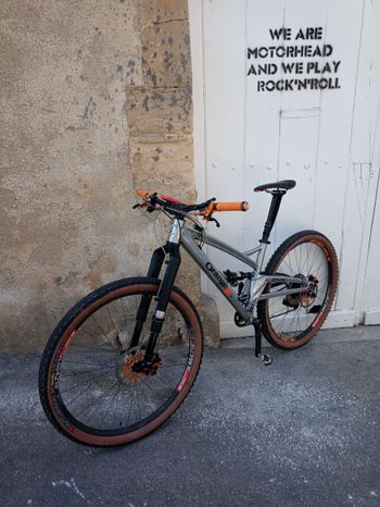 Used Orange Stage Shimano XTR 2018 MTB