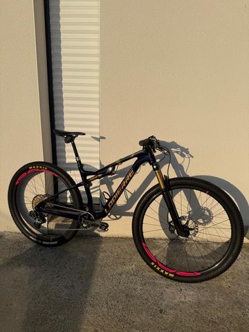 Used Lapierre XRM SRAM XX1 Eagle AXS 2024 Mountainbike, Blue — image 1 of 3