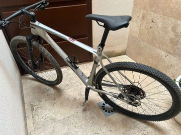 Used Merida BIG.NINE 5000 2021 2021 Mountainbike, Light Gray, 29 — image 2 of 6
