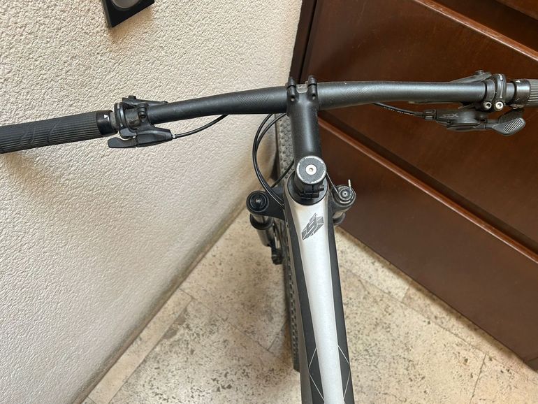 Used Merida BIG.NINE 5000 2021 2021 Mountainbike, Light Gray, 29 — image 6 of 6
