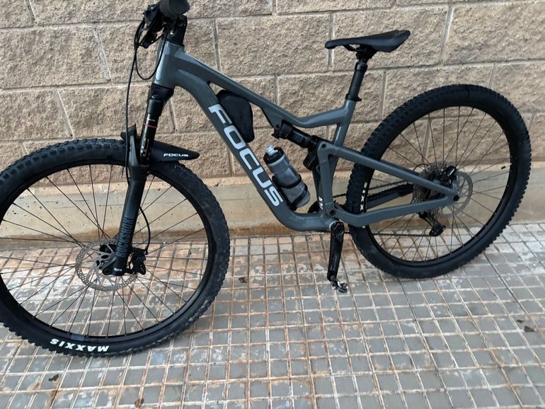Used Focus Thron 6.8 2021 2021 Mountainbike, Light Gray, 29 — image 2 of 4