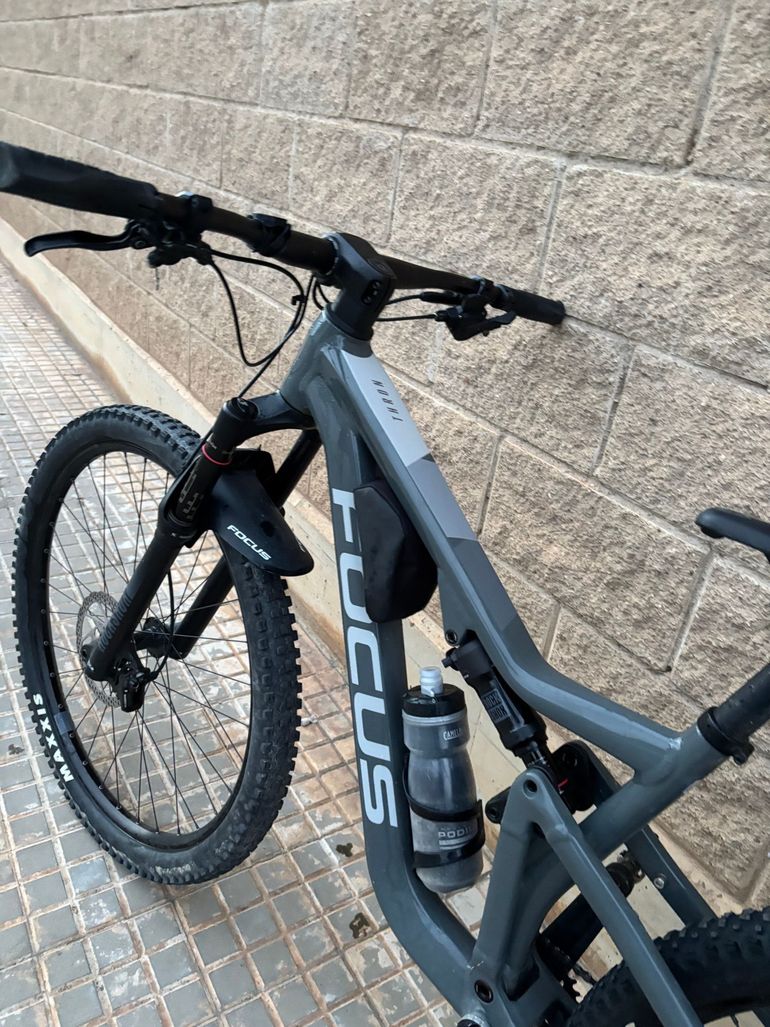 Used Focus Thron 6.8 2021 2021 Mountainbike, Light Gray, 29 — image 5 of 5