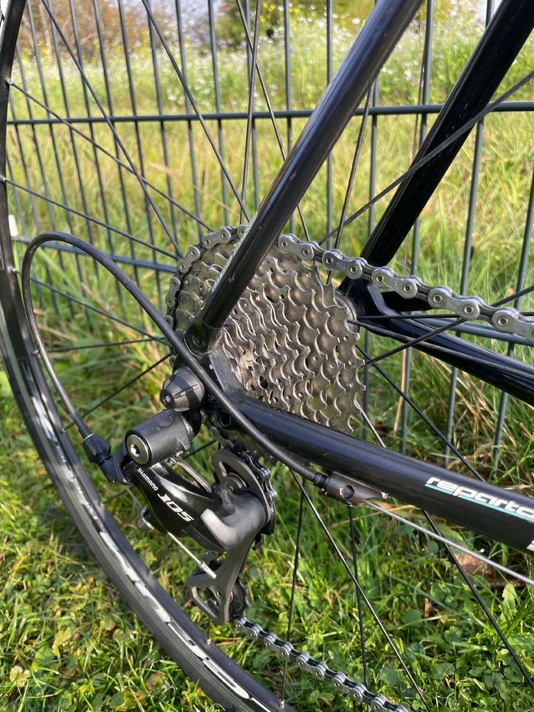 Used Bianchi Sempre Pro Ultegra 2013 2013 Road & Gravel, Black — image 2 of 6