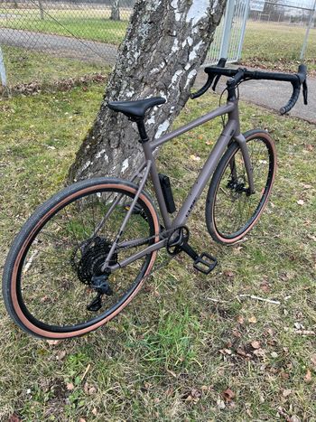 Tweedehands CUBE NUROAD ONE 2025 2025 Road & Gravel — afbeelding 3 van 4