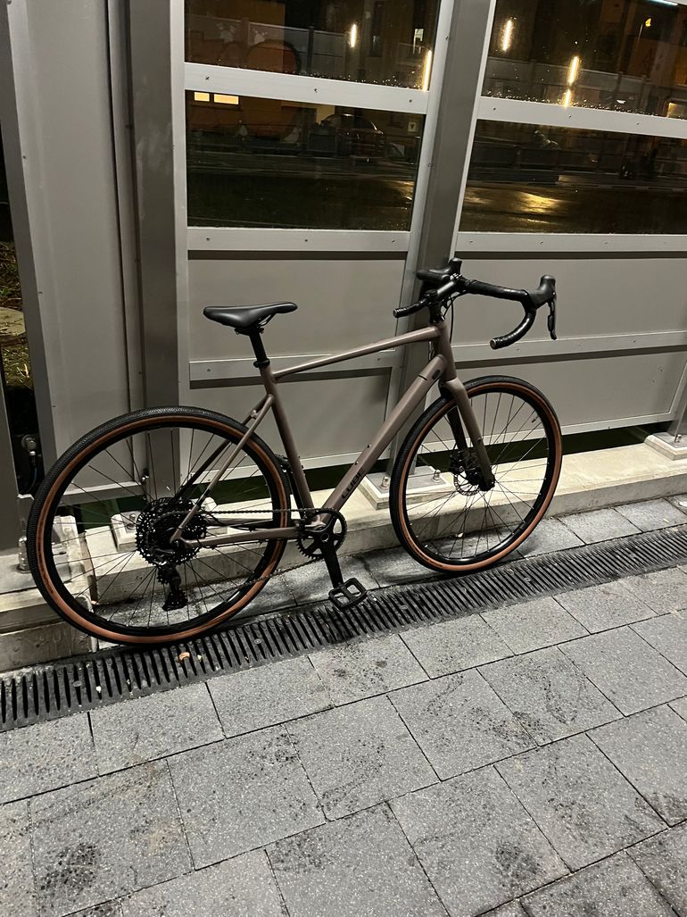 Tweedehands CUBE NUROAD ONE 2025 2025 Road & Gravel — afbeelding 1 van 4