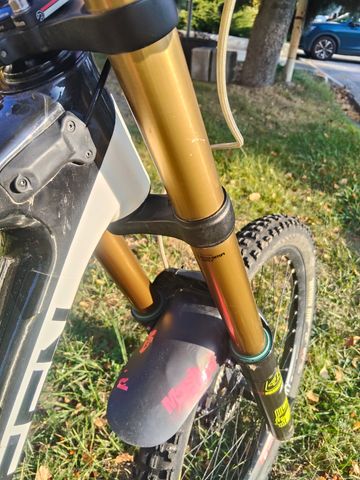 Saracen Myst Team 27.5 2019 2019 Mountainbike usato, Rosso — immagine 11 di 12