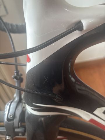 Used Pinarello Dogma 2 2013 Road & Gravel, Black — image 14 of 17