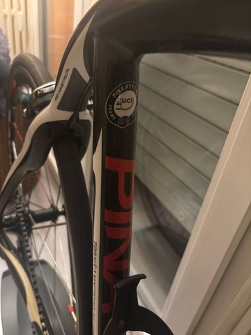 Used Pinarello Dogma 2 2013 Road & Gravel, Black — image 4 of 17