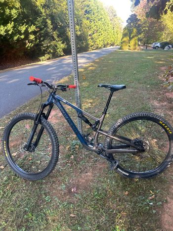 Used Rocky Mountain Instinct Alloy 10 2023 2023 Mountainbike, Blue, 27.5, 29 — image 2 of 4