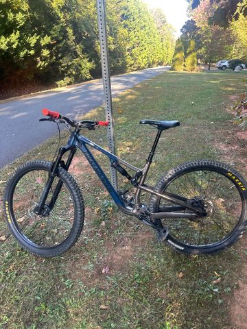 Used Rocky Mountain Instinct Alloy 10 2023 2023 Mountainbike, Blue, 27.5, 29 — image 2 of 4