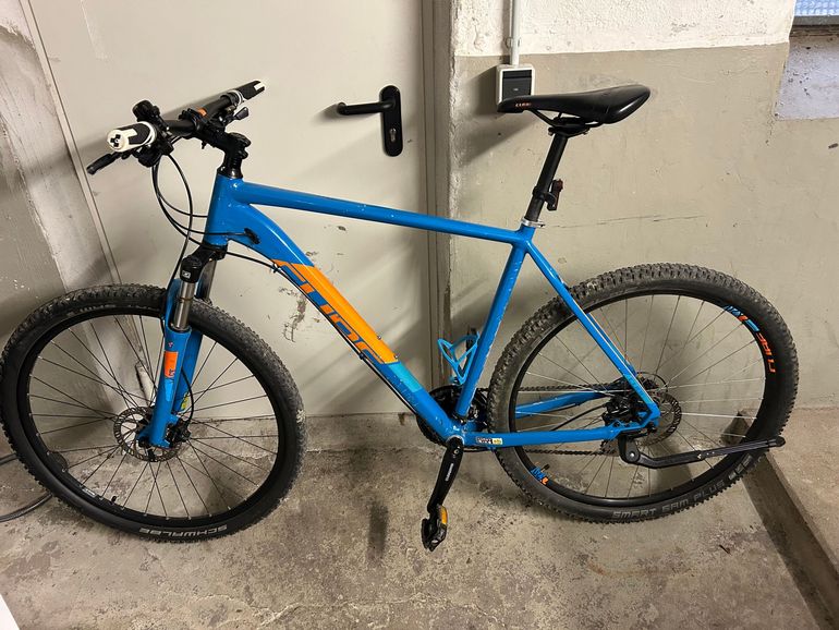 Used CUBE AIM Pro 2019 2019 Mountainbike, Blue, 27.5, 29 — image 2 of 3