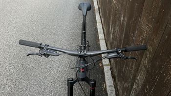 Used Santa Cruz Megatower CC 2022 Mountainbike, Black — image 5 of 7