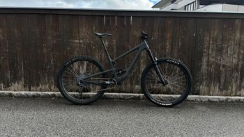 Used Santa Cruz Megatower CC 2022 Mountainbike, Black — image 2 of 7