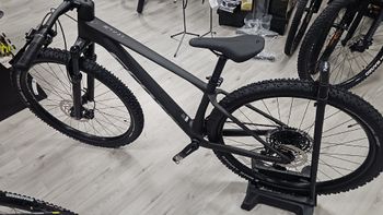 Used Scott Scale 940 2024 2024 Mountainbike, Black, 29 — image 3 of 3