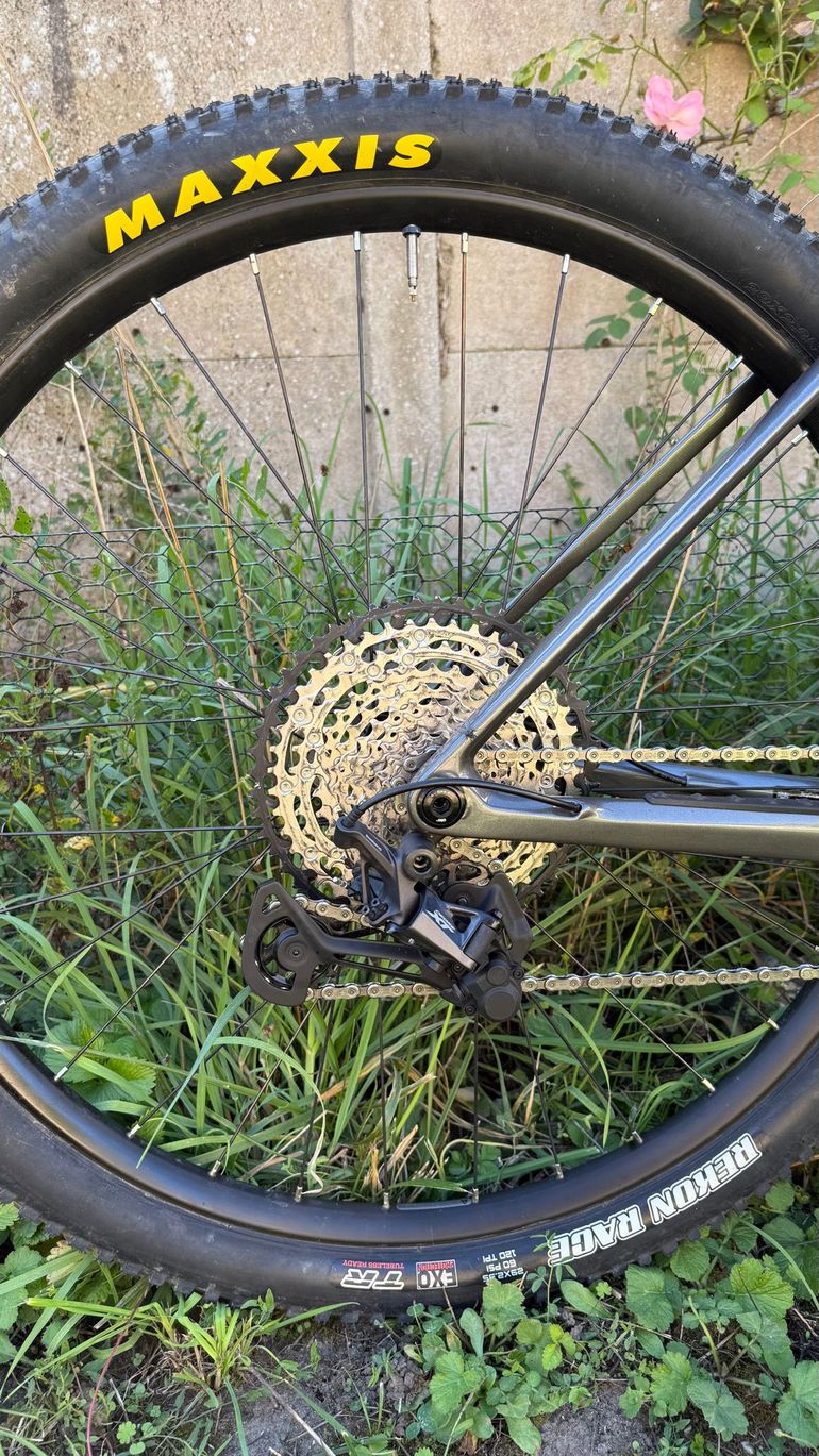 Used Orbea ALMA M50 2022 2022 Mountainbike, Black, 29 — image 5 of 8