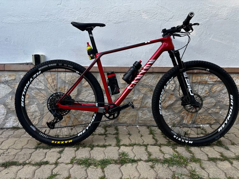 Used Canyon Exceed CF 7 2021 2021 Mountainbike, Red, 29 — image 2 of 7
