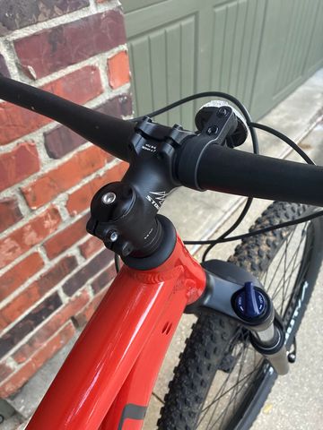 Used Specialized Rockhopper Comp 29 2023 2023 Mountainbike, Red, 29 — image 6 of 7