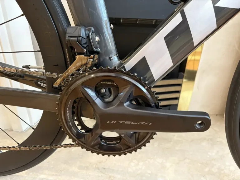 Used Trek Madone SL 7 2023 2023 Road & Gravel, Black — image 6 of 9