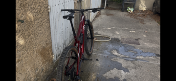 Used R RAYMON FullRay 150 9.0 2024 2024 Mountainbike, Red, 29 — image 2 of 9