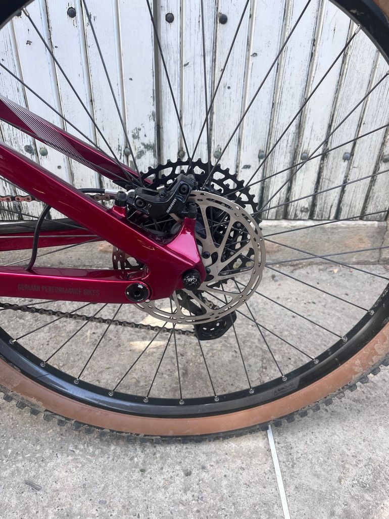 Used R RAYMON FullRay 150 9.0 2024 2024 Mountainbike, Red, 29 — image 8 of 9