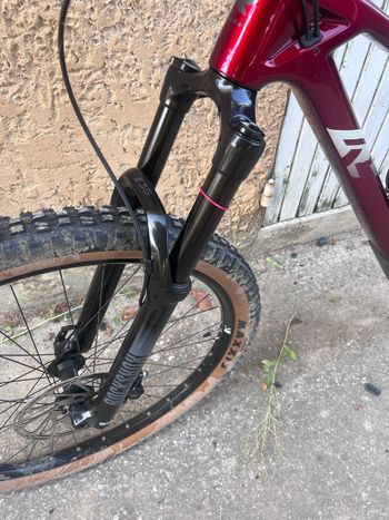 Used R RAYMON FullRay 150 9.0 2024 2024 Mountainbike, Red, 29 — image 7 of 9