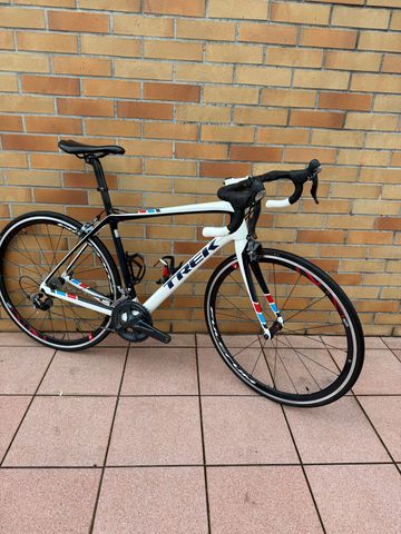 Used Trek Domane 5.2 Compact 2016 2016 Road & Gravel