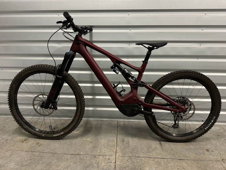 Used Specialized Turbo Levo Expert 2022 2022 Mountainbike, Red, 29, 27.5 — image 1 of 5
