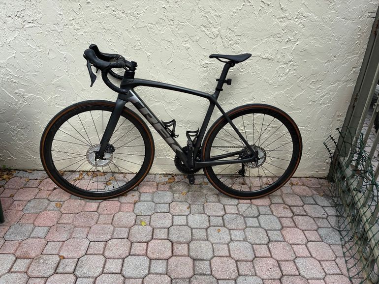 Used Trek Émonda SLR Frameset 2022 Road & Gravel, Black — image 2 of 3