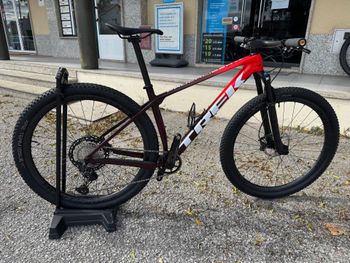 Used Trek Procaliber 9.8 2022 MTB